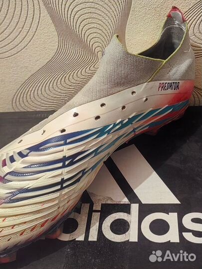 Бутсы Adidas Predator Edge