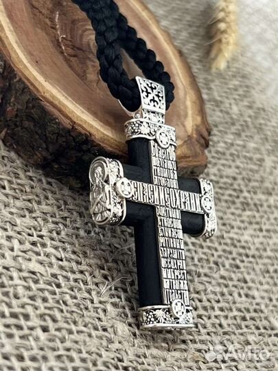 Крестик нательный на гайтане