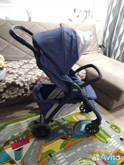 Прогулочная коляска
