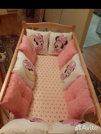 Бортики в кроваткус комлектом