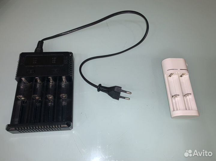 Зарядное устройство