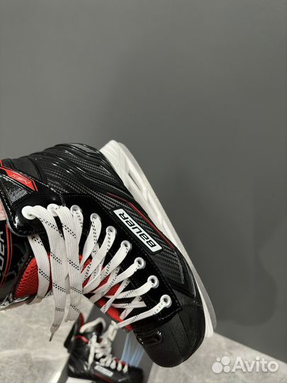 Хоккейные коньки Bauer NSX