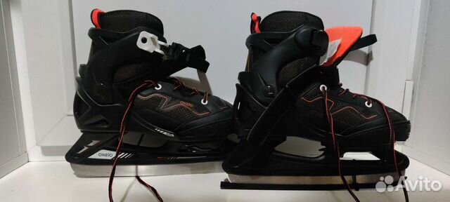 Коньки хоккейные