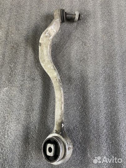 Верхний рычаг передний правый BMW 5 e39