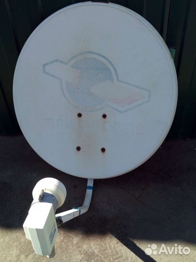Антенна спутниковая