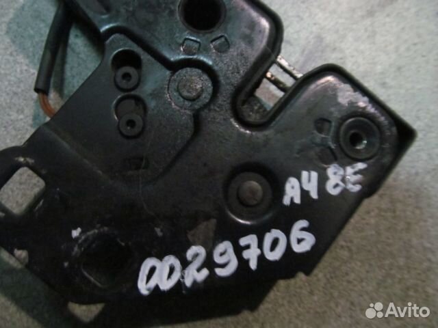 Замок капота Audi A4 B6 2001-2005