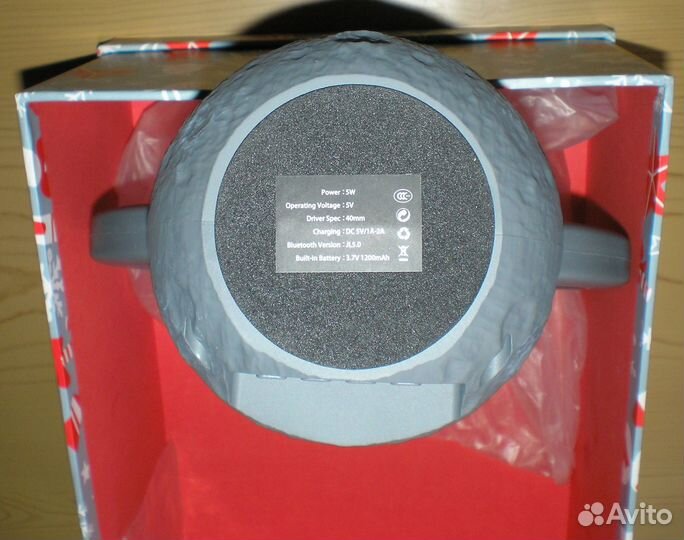 Беспроводная колонка космонавт