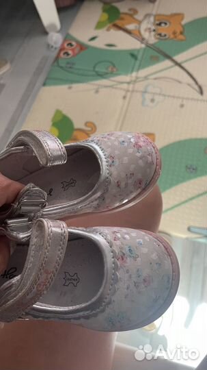 Туфли для девочки 23 размер