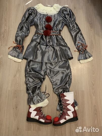 Костюмы Дракулы, привидения, Пеннивайза прокат