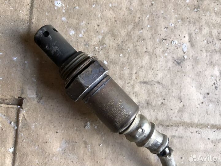 Лямбда зонд toyota avensis