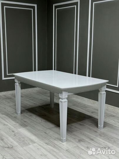 Кухонный стол,стулья / оплата при получении