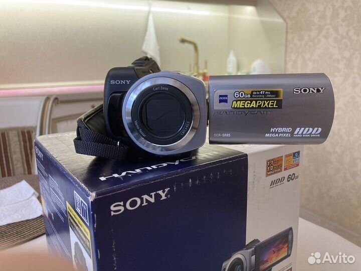 Sony handycam dcr-sr85e