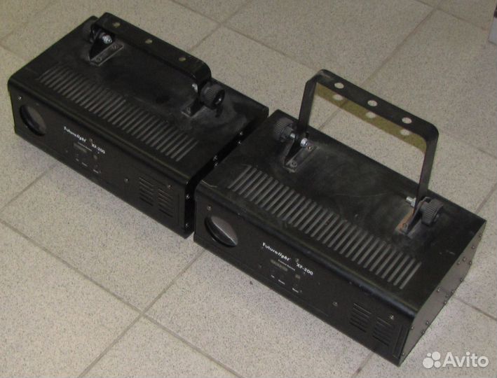 Светомузыка FL XF-200 2шт Gobo Линза Микрофон DMX