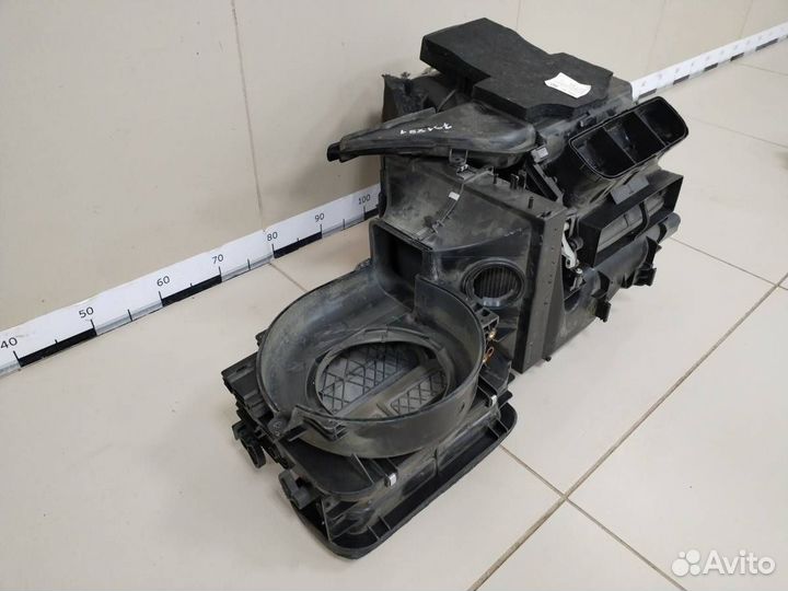 Б/У Корпус отопителя 6R0863816A, 6Q1819351A VAG