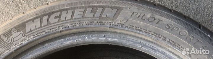 Michelin Pilot Sport 4 235/45 R17