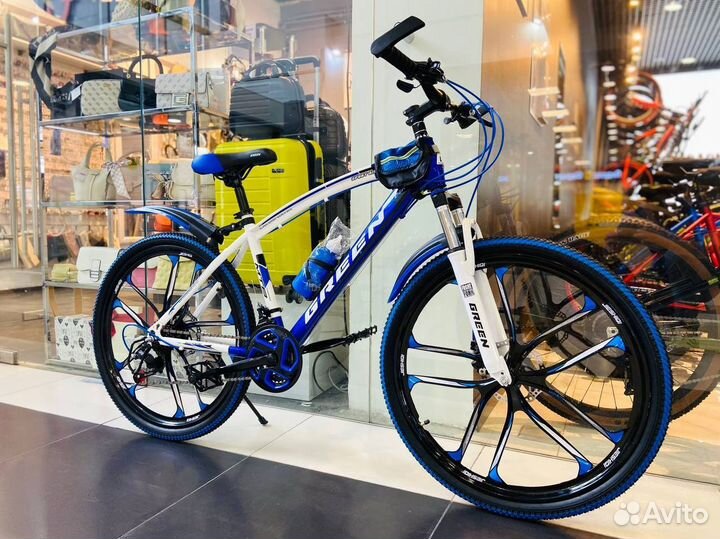 Велосипед Дорожный на литых дисках