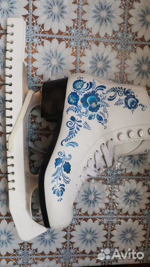 Коньки фигурные