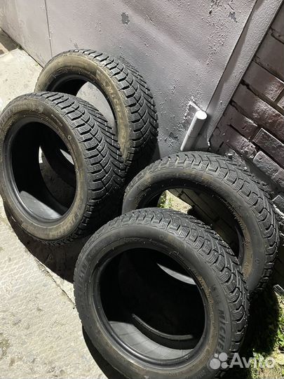 Michelin X-Ice North 4 205/55 R16 94T