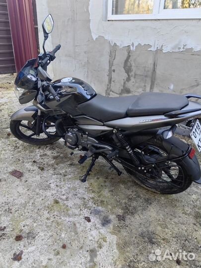 Bajaj ns pulsar 125