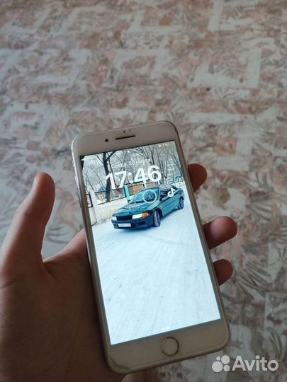 iPhone 8 Plus, 64 ГБ