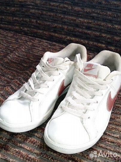 Кожаные кроссовки Nike