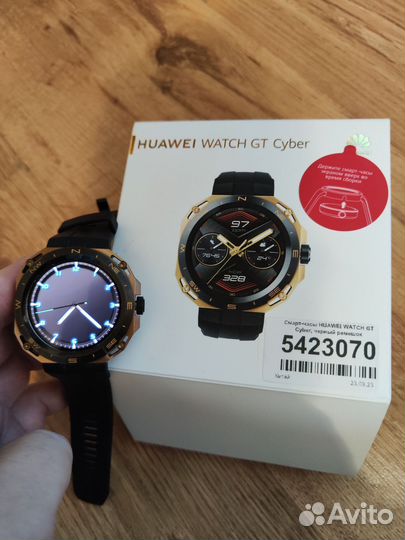 Смарт часы huawei watch gt cyber