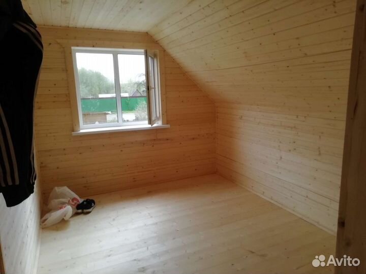 Бригада строителей