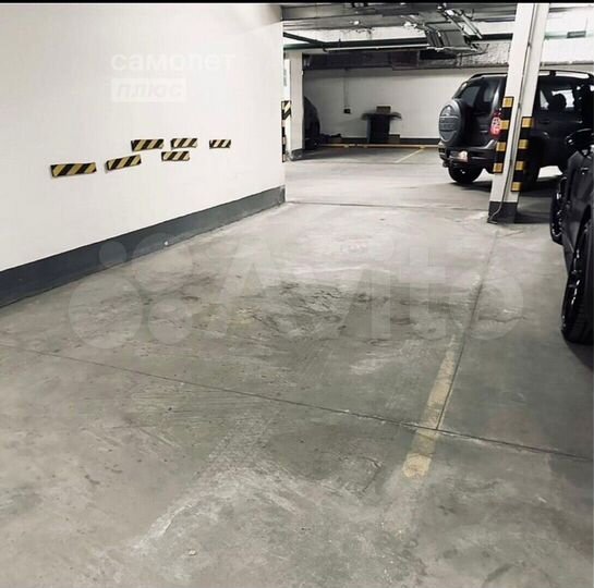 Машиноместо, 29 м²