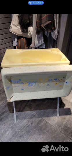 Детская ванночка с подставкой