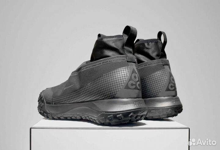 Nike ACG Mountain Fly (41/42, Высокие)