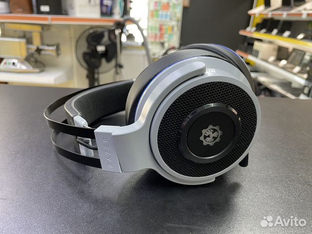 Наушники Razer Thresher Xbox One Gears 5 Edition