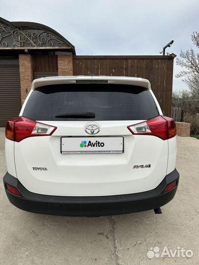 Toyota RAV4 2.0 CVT, 2015, 109 000 км
