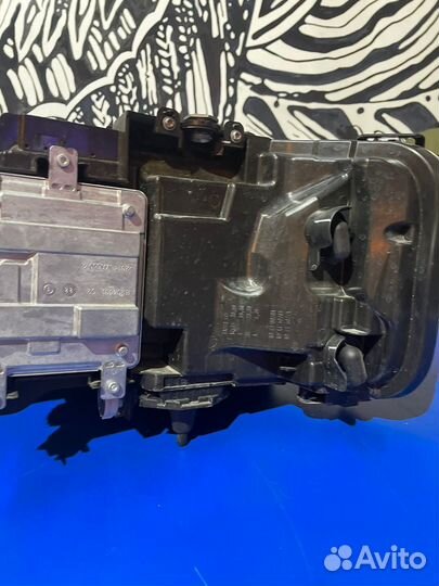 Фара левая BMW G30 LED рестайлинг