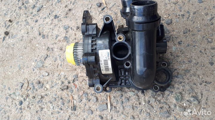 Насос водяной Audi, VW, Skoda 1.8TSI (в сборе)