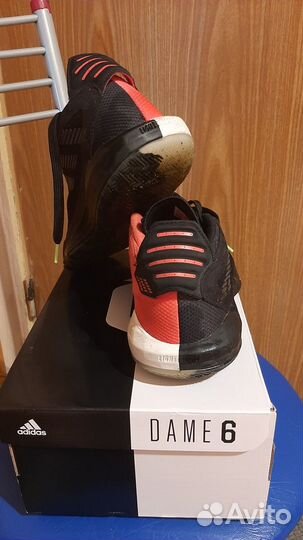 Кроссовки adidas.Размер 37