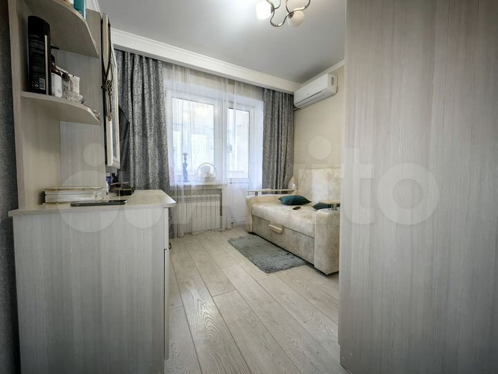 4-к. квартира, 92 м², 4/9 эт.