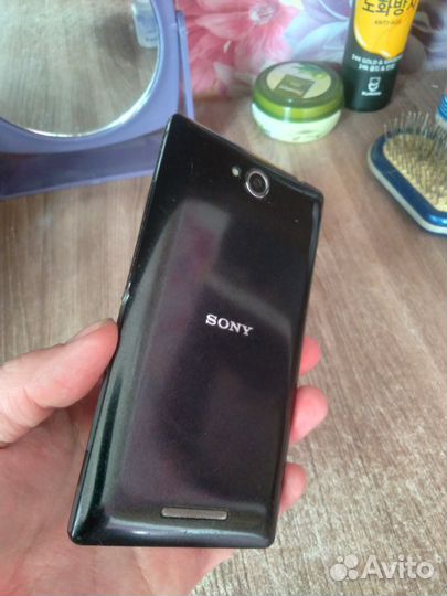 Sony Xperia C, 4 ГБ