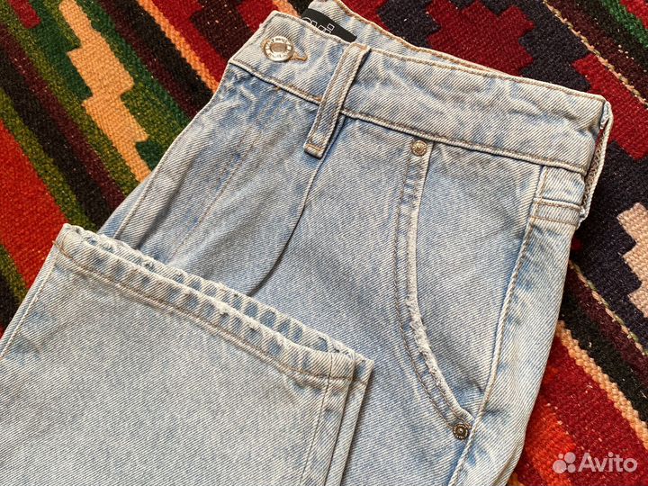 Джинсы