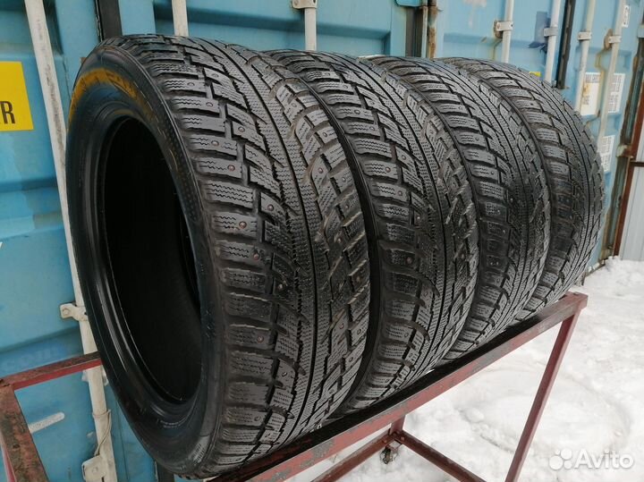 Kumho I'Zen RV Stud KC16 225/55 R18 102T