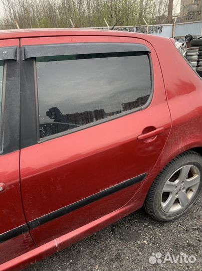 Двери peugeot 307