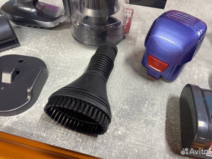 Пылесос вертикальный беспроводной