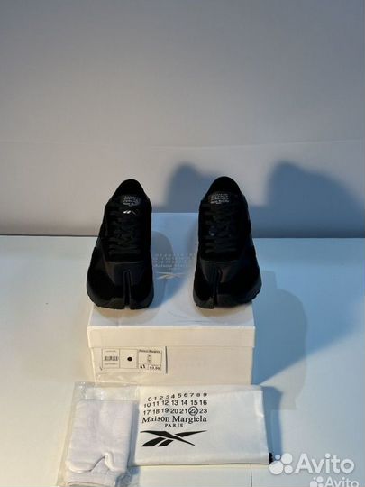 Maison Margiela x Reebok Tabi Black 8US
