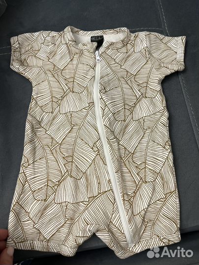 Комбинезон для новорожденных