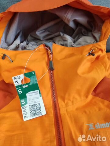 Водонепроницаемая куртка S новая