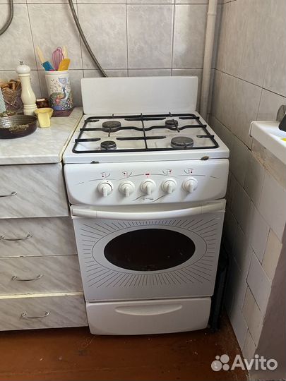 Газовая плита с газовой духовкой бу