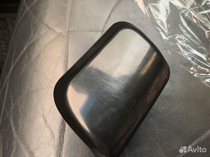 Кpышка омыватeля фаp на Volvо XC 90 до 2006