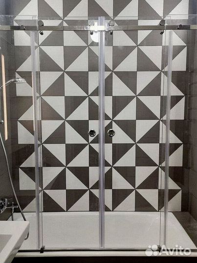 Душевая кабина