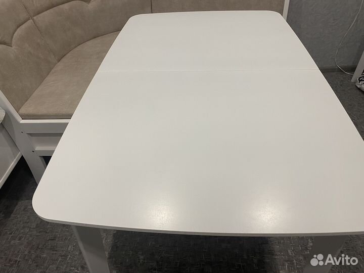 Кухонный стол