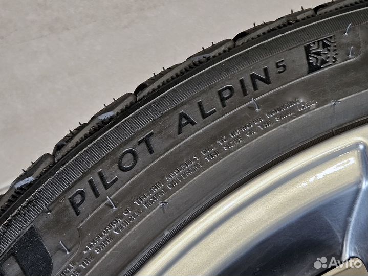 R19 Michelin Pilot Alpin 5 255/40, PCD 5x112 DIA 66.6