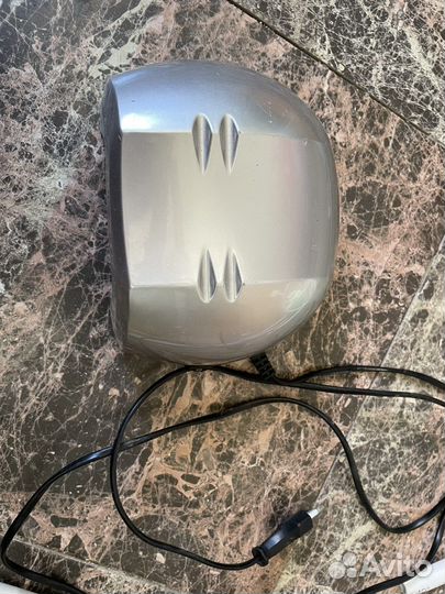 Лампа для ногтей